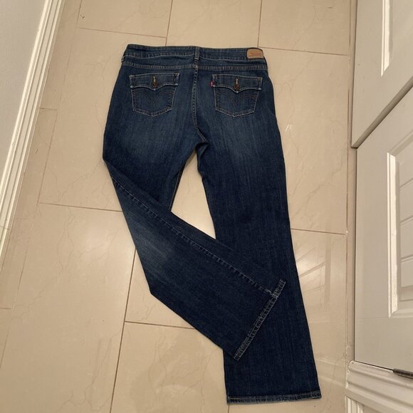 Levi's 526 Women Jeans Slender Bootcut Mid Rise Denim Size 16M Back Flap Pockets - Picture 1 of 16